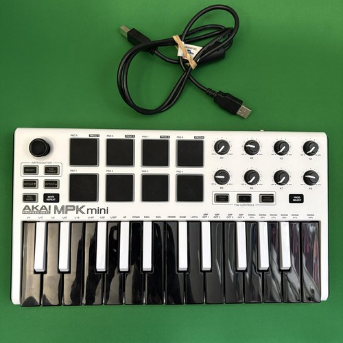 Akai mpk mini mkii - akai, white