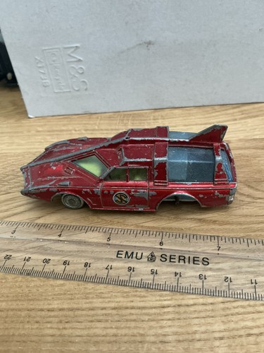 Dinky toys captain - dinky,