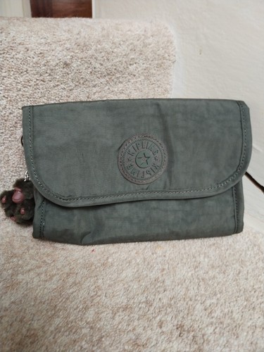 Brand new kipling kahki - brand,