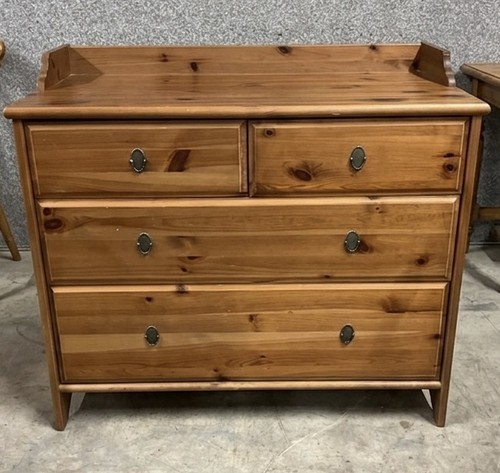 Solid chest drawers 4 - solid,