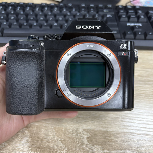 Sony a7r 4mp mirrorless - sony,