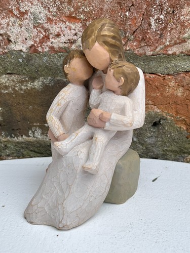 Willow tree figurine - tree, quietly.