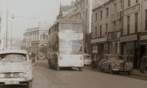 Hull memory lane - lane:,