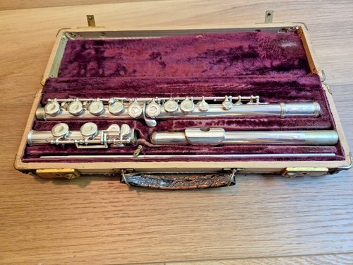 Armstrong silver plated flute - silver-plated,