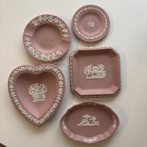 Wedgwood jasperware pink pin - pink,