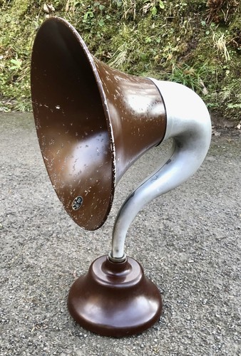 Vintage c2 horn - vintage, b