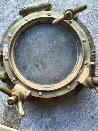 Vintage bronze ship dog - bronze,