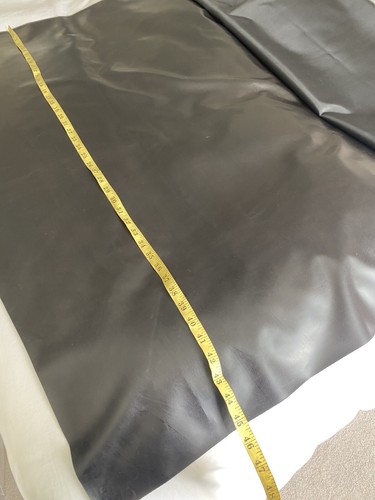 Metre black rubber proofed - black,