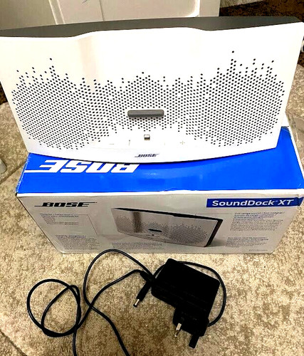Bose white grey sounddock - &,