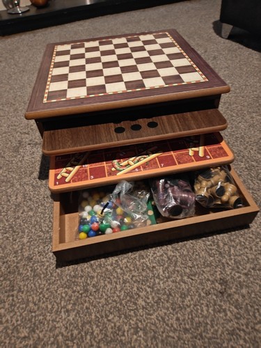 Wooden game compendium - wooden,