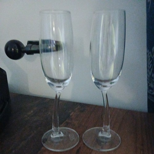 Pair chenet wonky - pair,