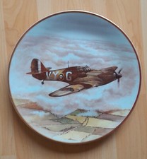 AJL Giftware Large WW2 Hawker Hurricane Collector Plate, 25cm