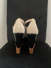 Jaeger Women's Leather
