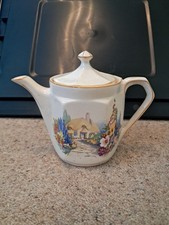 Hampton Ivory England Ceramic