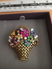 Pretty Floral Basket Brooch. Flower Bouquet Brooch. Womens Floral Brooch 