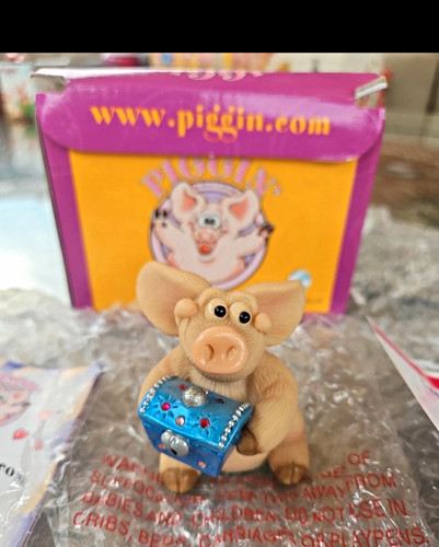 Piggin treasure pig figurine - treasure,