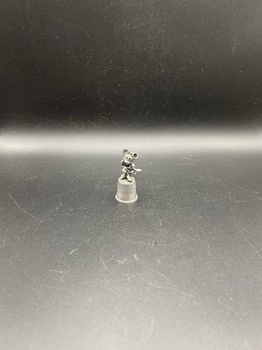Collectible disney minnie - disney,