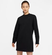 NIKE TECH DRESS BLACK ( 8/XS)