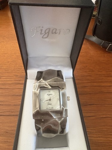 Figaro boxed fashion bangle - figaro,