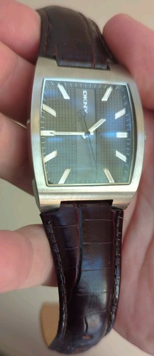 Men dnky quartz - men’s, watch