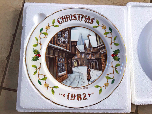 Aynsley 1982 christmas - aynsley, plate