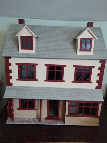 Springwood cottage doll - springwood, doll's
