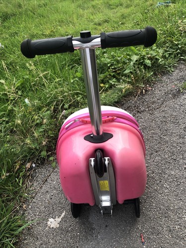 Suitcase with scooter - ,