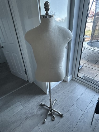 White male plastic mannequin - white,
