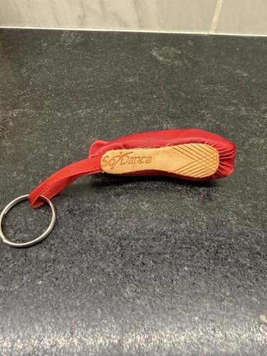 Red pointe shoe - pointe, keychain
