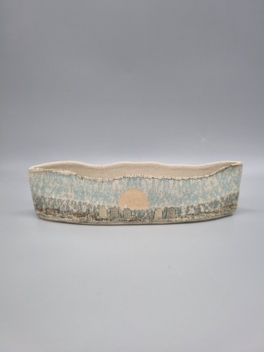 Studio pottery beach hut - a,