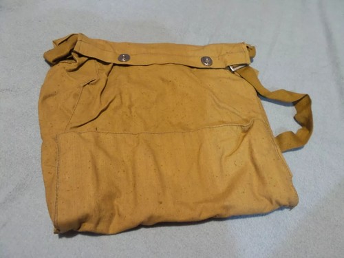 Vintage military army gas - g,