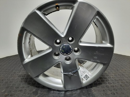 Volkswagen passat alloy wheel - volkswagen,
