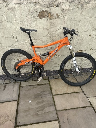 Orange five - orange,