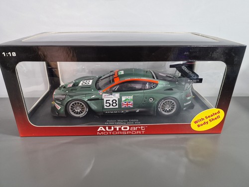 Autoart aston martin dbr9 - 1/18,