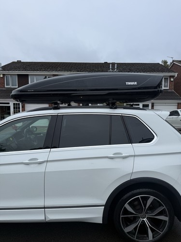 Roof box thule - roof, motion