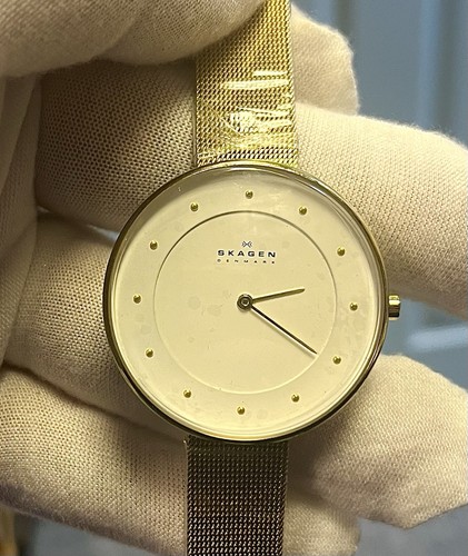 Pre owned ladies skagen watch - pre,