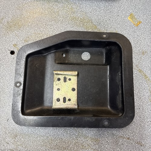 Reliant washer bottle bracket - washer,