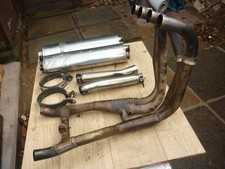 KAWASAKI ZZR 1100 C OR D SERIES 4 INTO 2 STAINLESS EXHAUST SYSTEM.