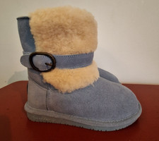 Bearpaw Boots - Stunning, Powder Blue, Ladies. Size 3 UK.