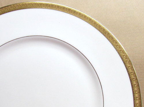 Royal doulton - royal, gold