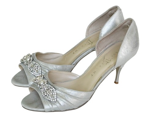 Ivanka trump silver leather - trump,