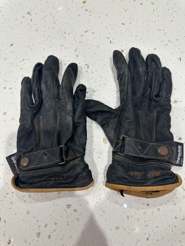 Black leather gloves - gloves,