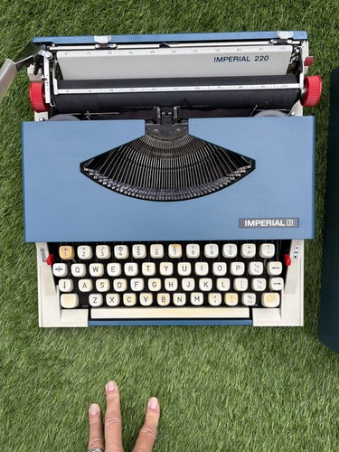 Imperial 220 blue portable - imperial,