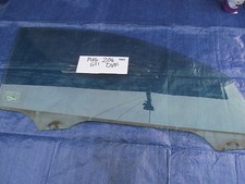 DOOR WINDOW GLASS RIGHT O/S From PEUGEOT 206 GTI GRAND TOURISME GT