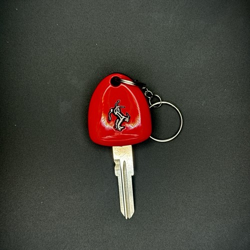 Ferrari style key ring red - key,