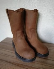 Ladies Wolverine slip and oil resistance boots Size 6