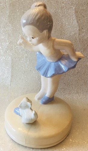 Figurine statue ornament the - figurine,