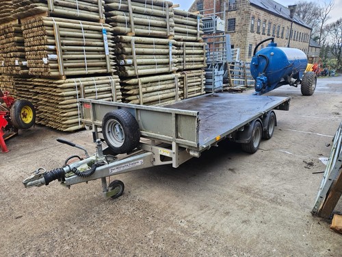 Ifor williams 14ft trailer - williams,