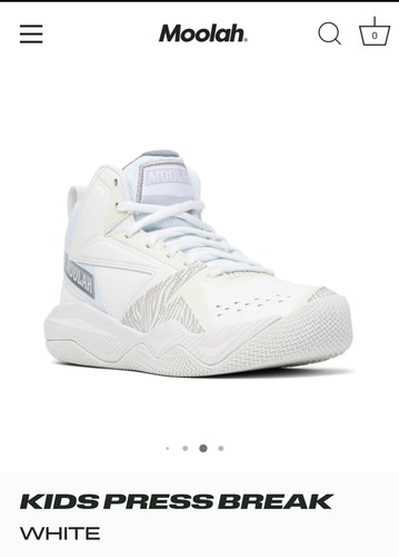 Bnwot moolah youth white - bnwot,