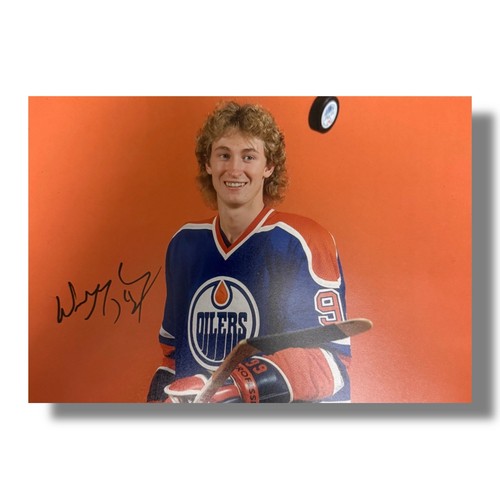 Signed wayne gretzky photo - gretzky, a4